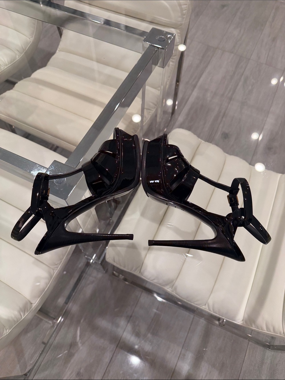 Saint Laurent Black Patent Leather Braided T-Strap Heel Sandals - Picture 5 of 12